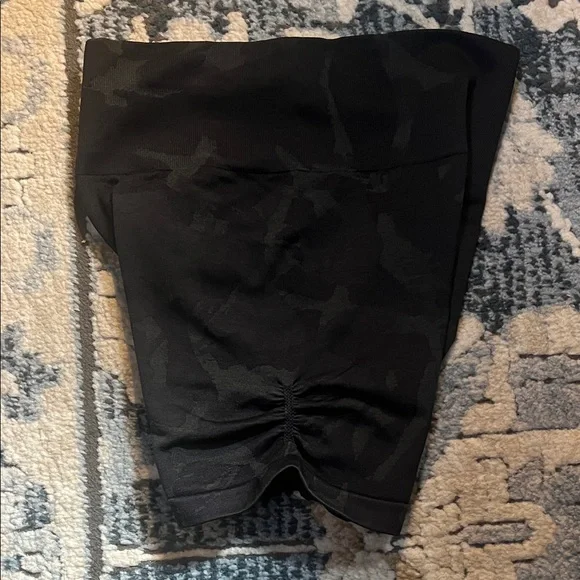 Gymshark Camo Black Shorts - Picture 3 of 4